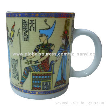 Porcelain mug with classical design, 350cc capacity